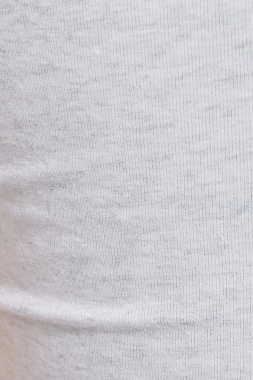 T-shirt en coton élégant à col en V profond