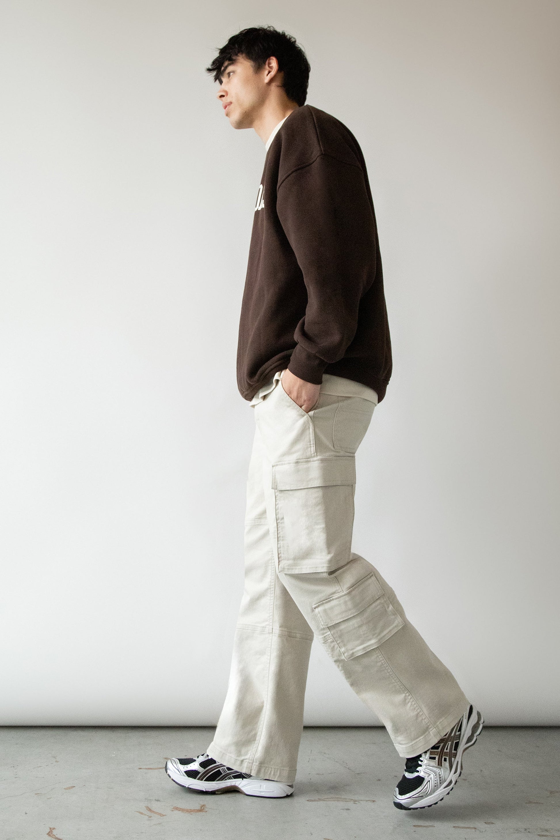 PANTALON CARGO EN SERGÉ