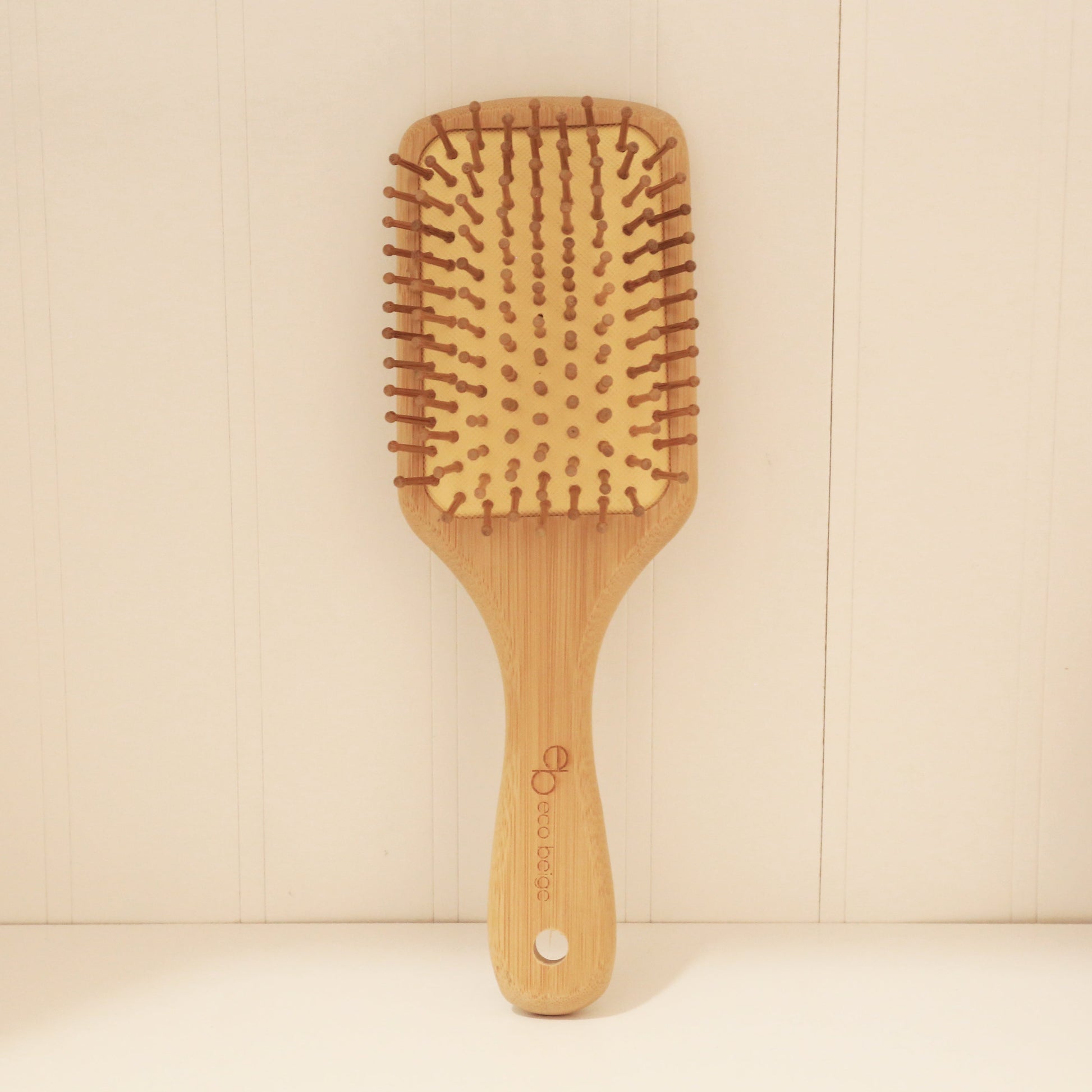 Brosse à cheveux en bambou rembourrée - Rectangulaire