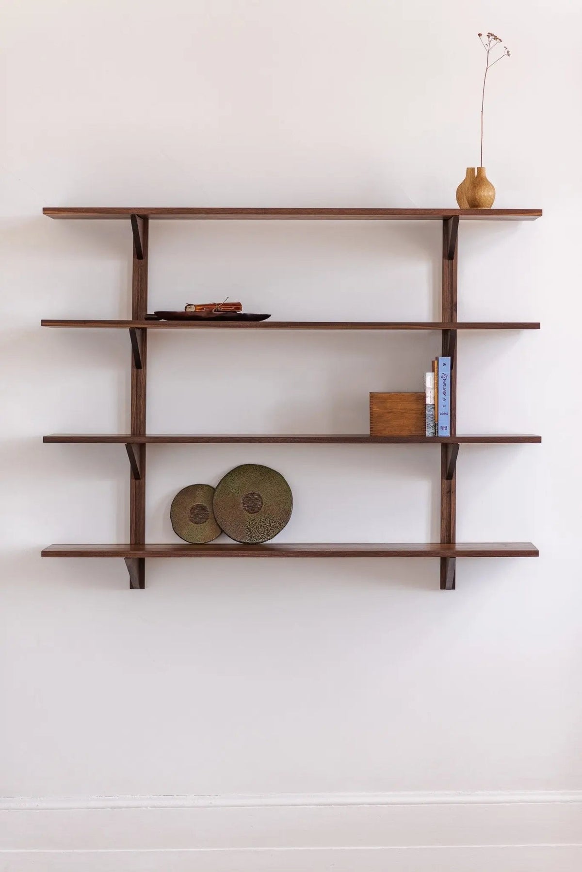 CLARA IV Wall Shelf