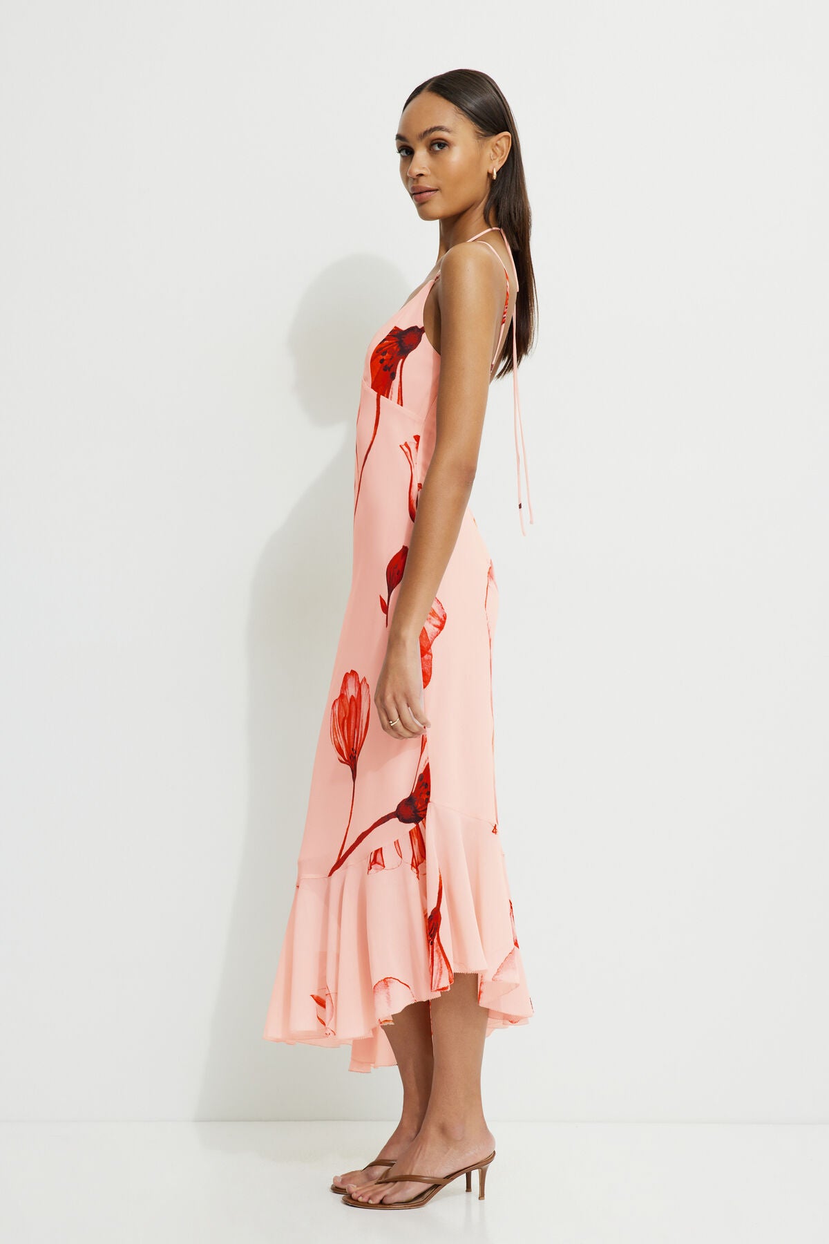 Robe midi asymétrique à volants