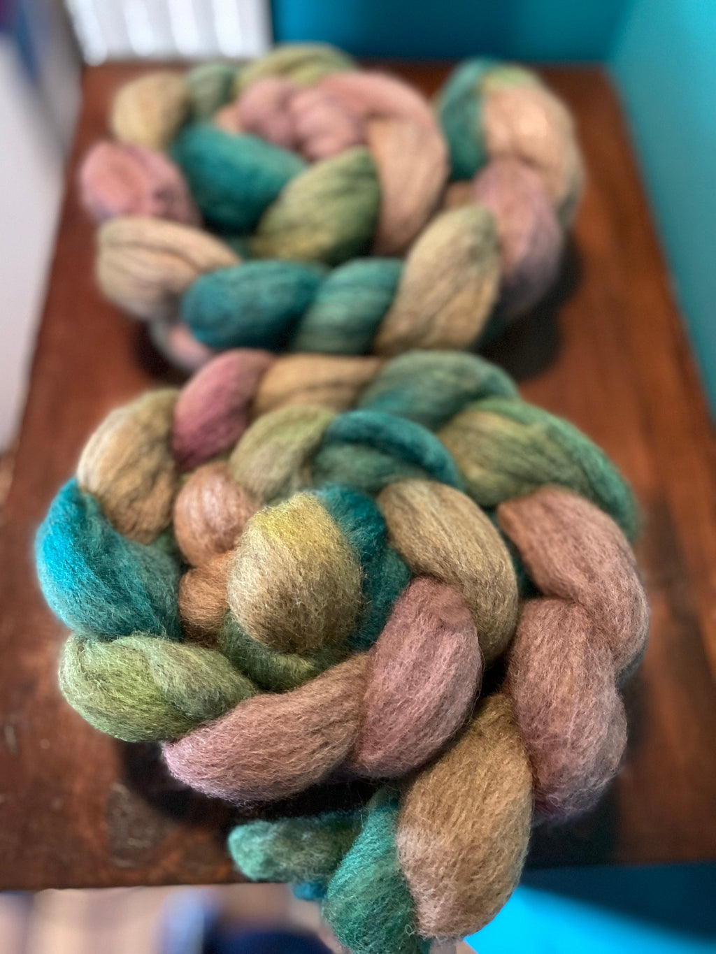 Dyed Natural Colour Oatmeal Blue Faced Leister (BFL) and Baby Camel Blend Top
