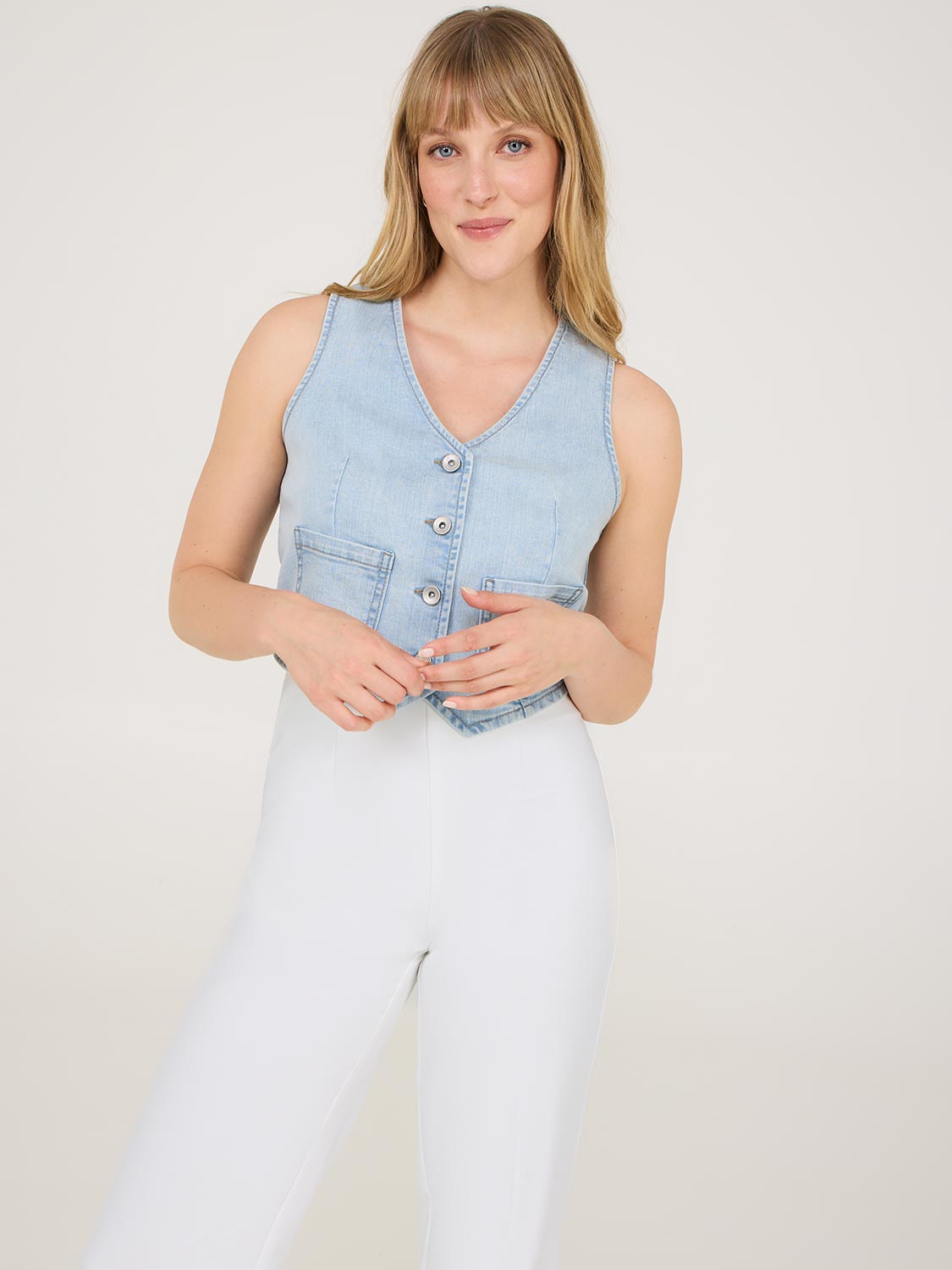 Gilet en jean à poches plaquées