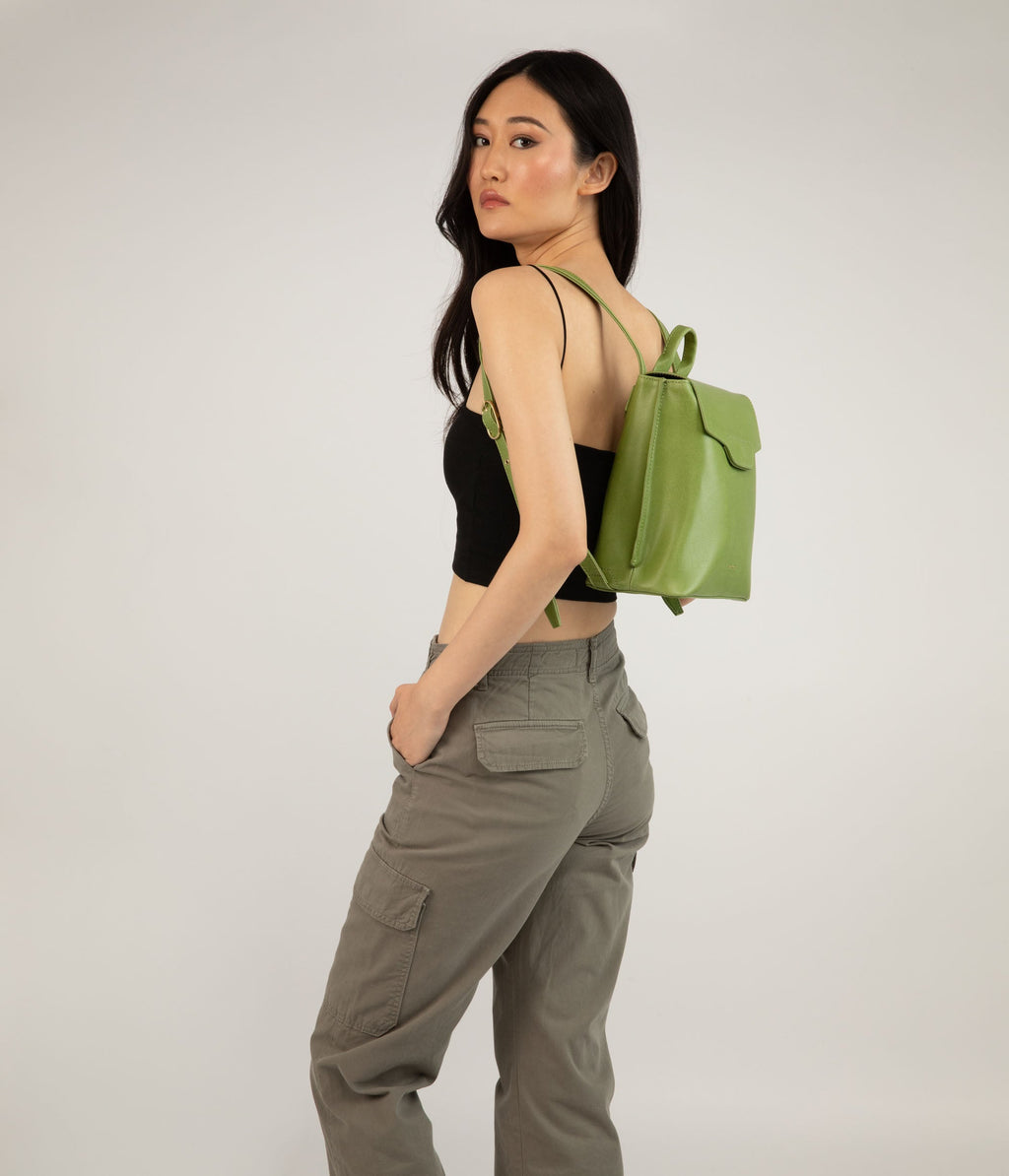 CHELLE Small Vegan Backpack - Vintage