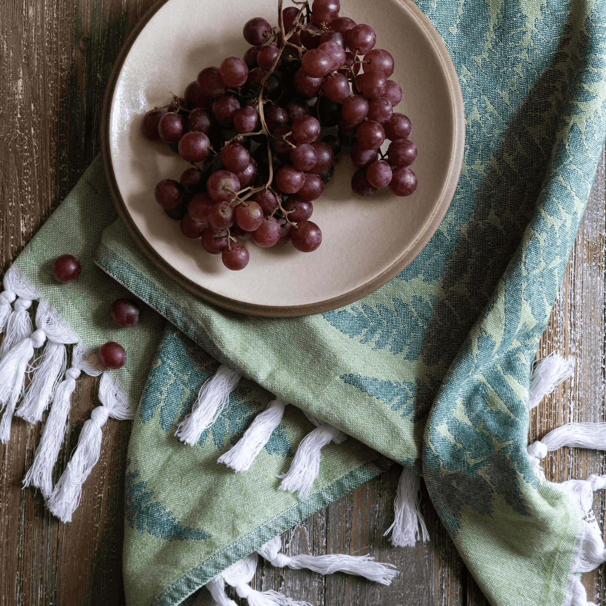 Turkish Towels Canada | Hand Towel | Green Fern