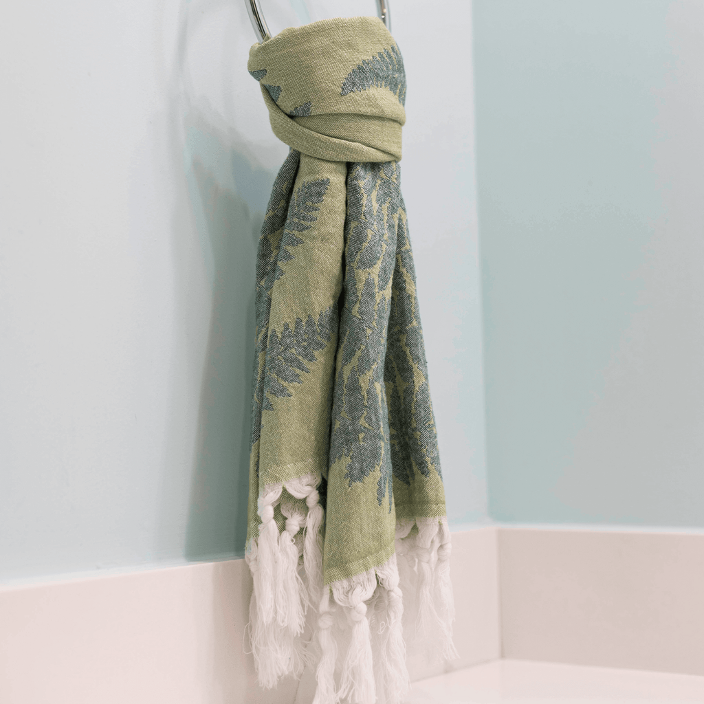 Turkish Towels Canada | Hand Towel | Green Fern