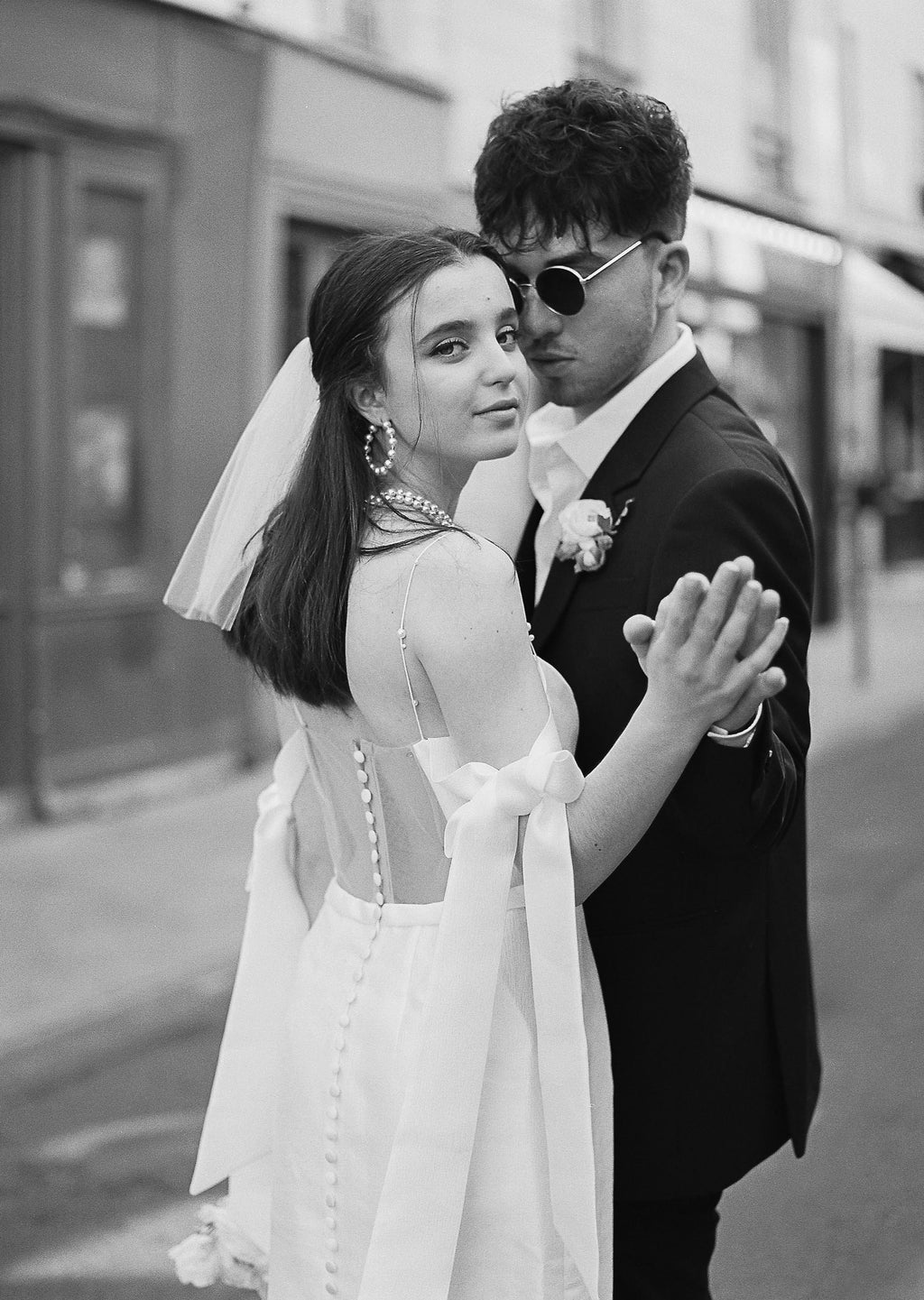 GRACE Pearl Hoop Earrings