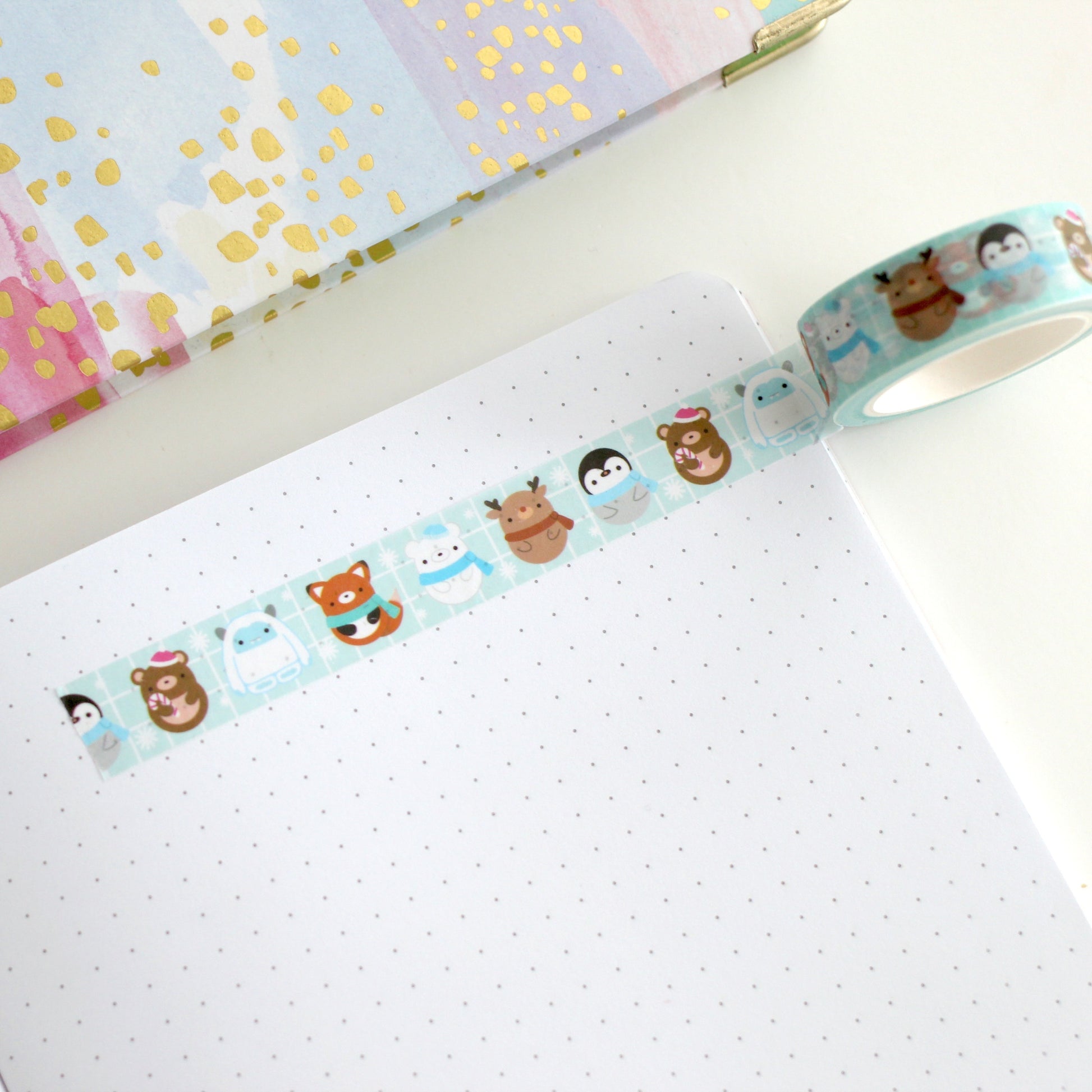 Ruban Washi de Noël. Yétis, renards, ours, rennes et pingouins