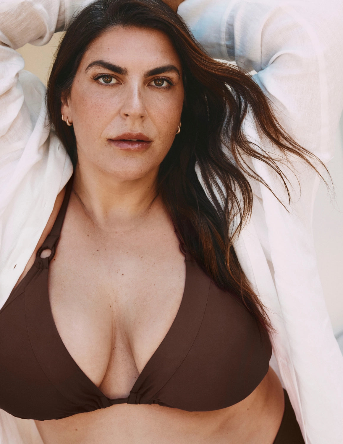 Haut de bikini sculptant à poitrine généreuse