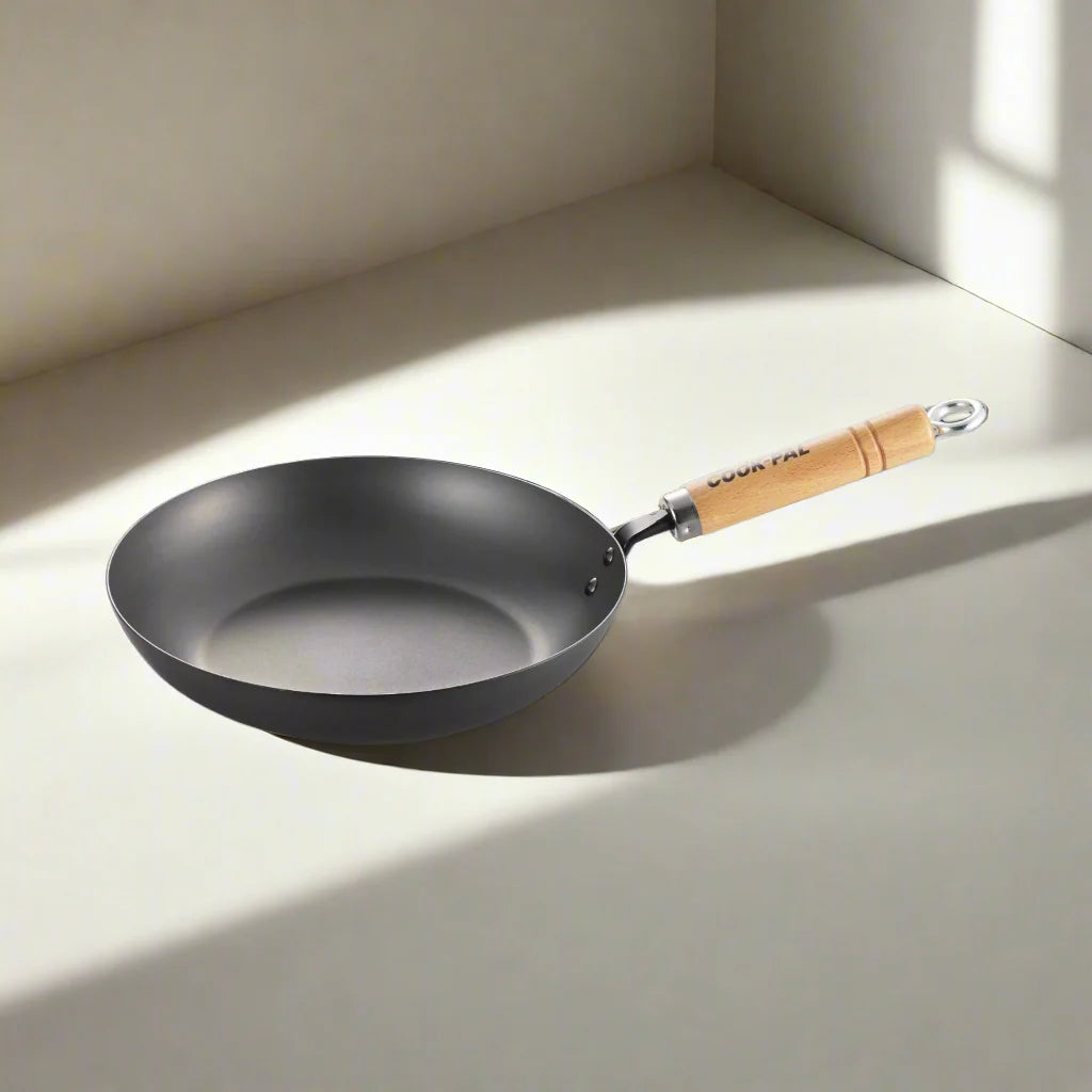 Poêle à frire Yoshikawa Cook-Pal Ren en acier au carbone nitruré 24 cm – Fabriquée au Japon