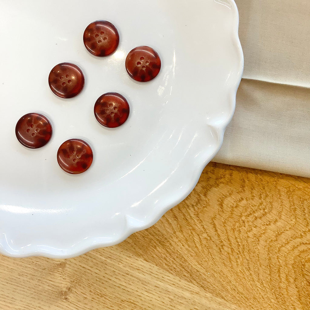 Elan ; Bouton 4 trous, rouge foncé, 20 mm