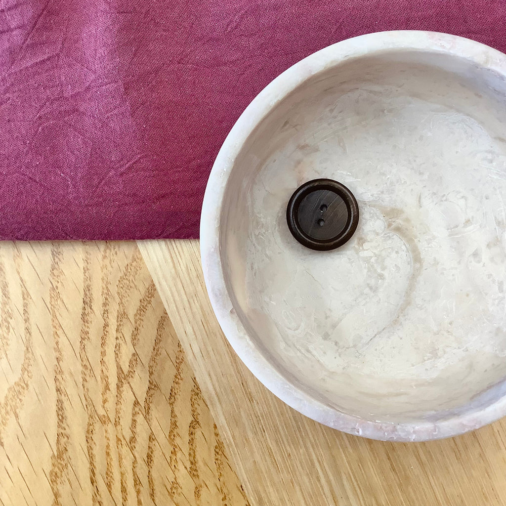 Knit One; 2-Hole Button, Brown - 7/8"