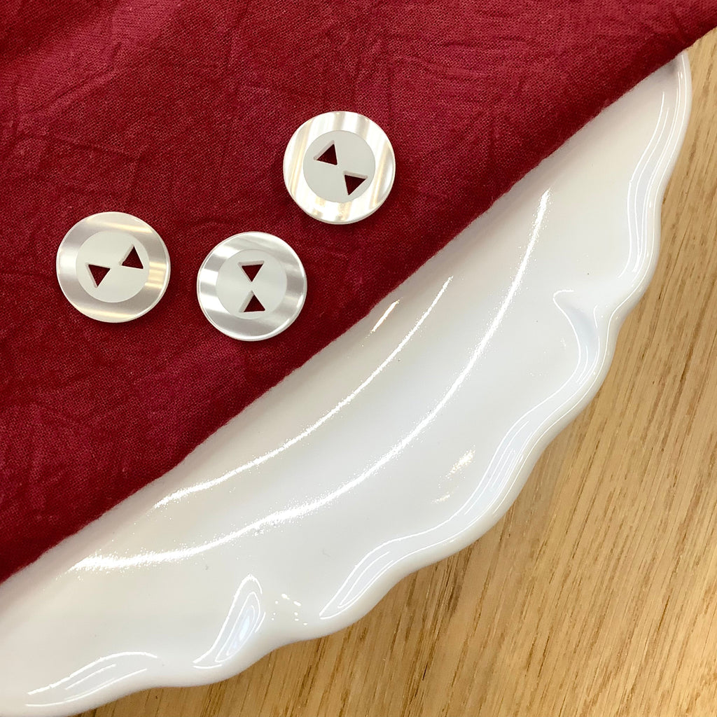 Elan ; Bouton 2 trous, blanc, 18 mm