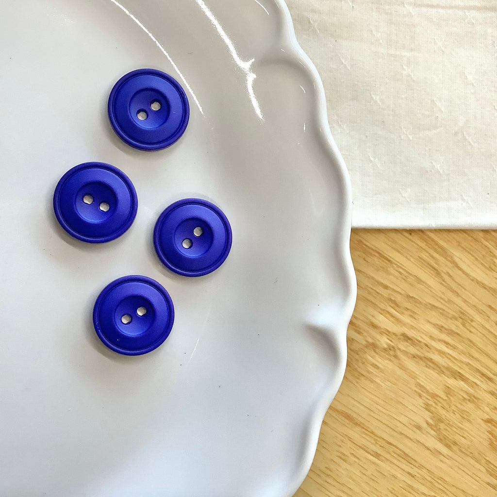 Elan ; Bouton 2 trous, jacinthe, 20 mm