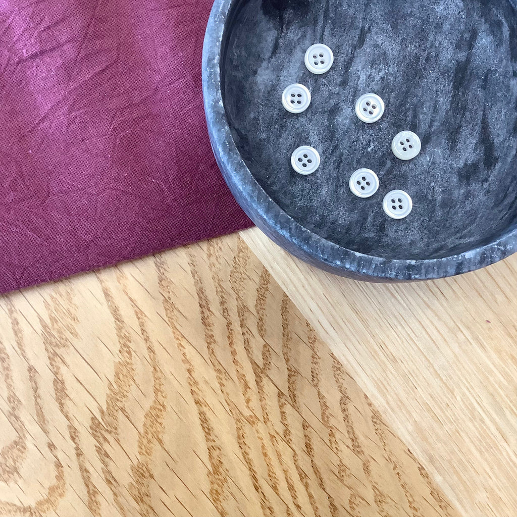 Elan ; Bouton 4 trous, blanc - 3/8"