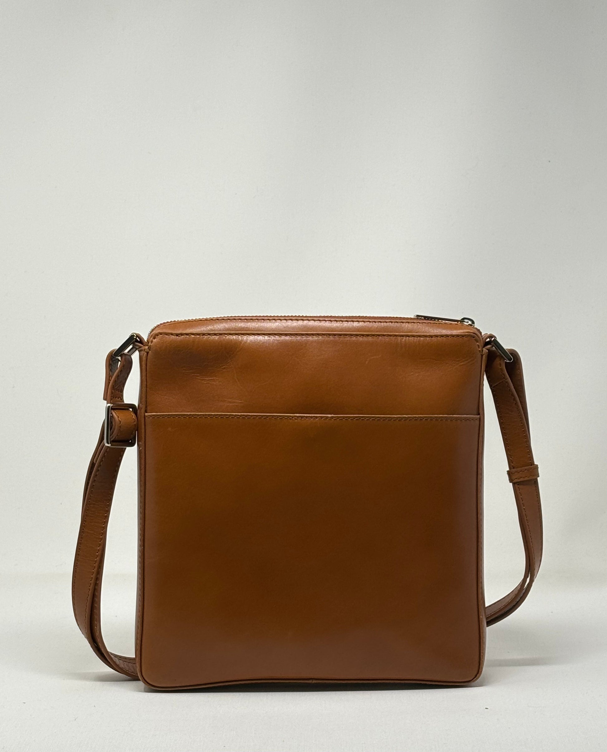 Cognac Leather Shoulder Bag | Gisèle - PREORDER
