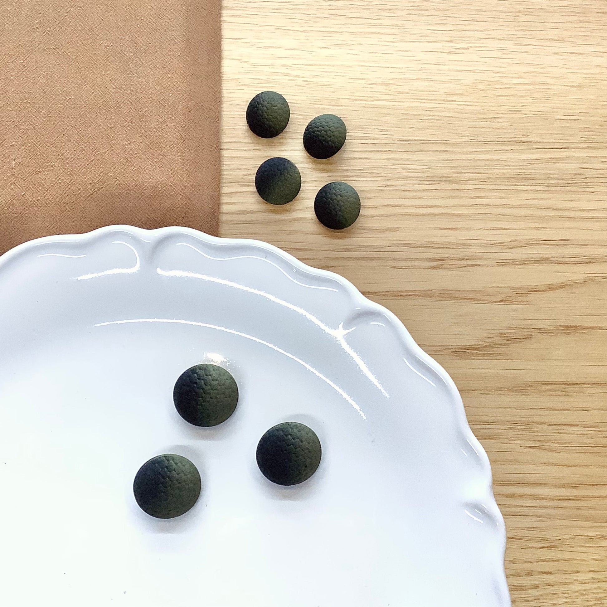 Elan ; Bouton à tige, vert, 20 mm