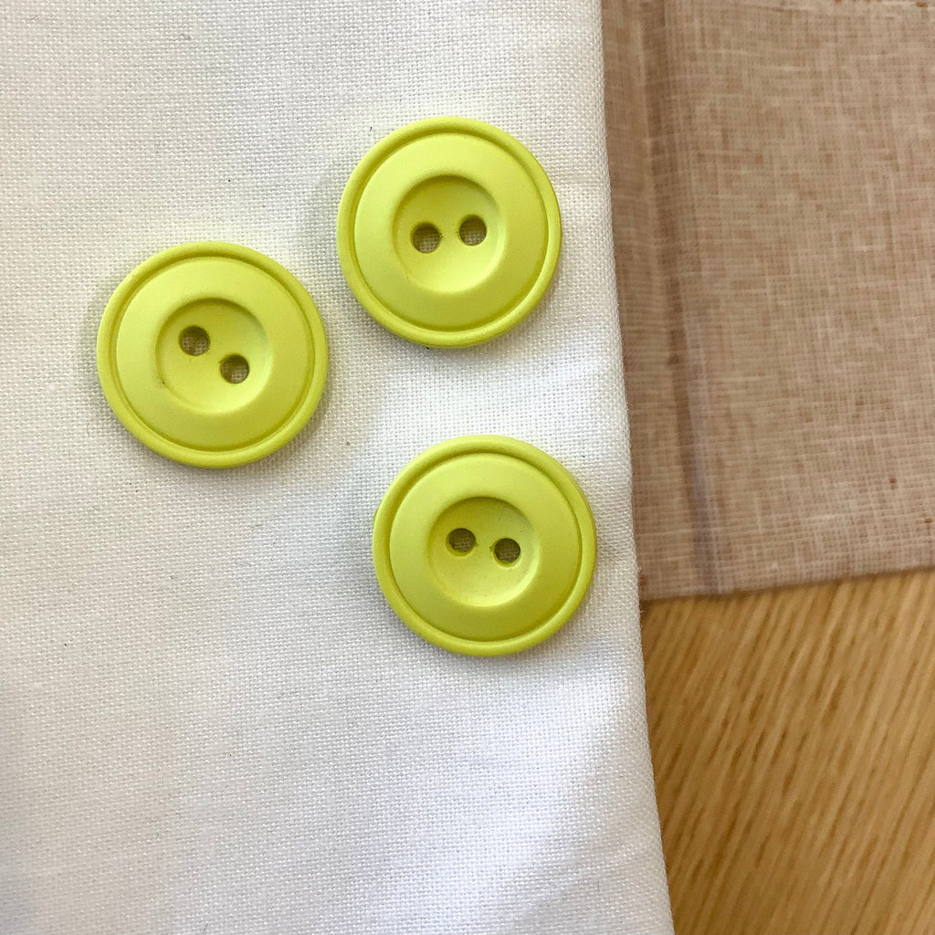 Elan ; Bouton à 2 trous, citron vert acide, 20 mm