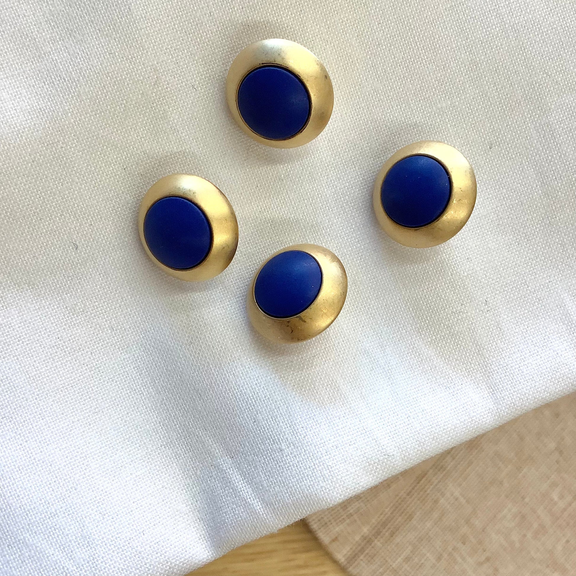 Elan ; tige, bleu marine, or, 15 mm