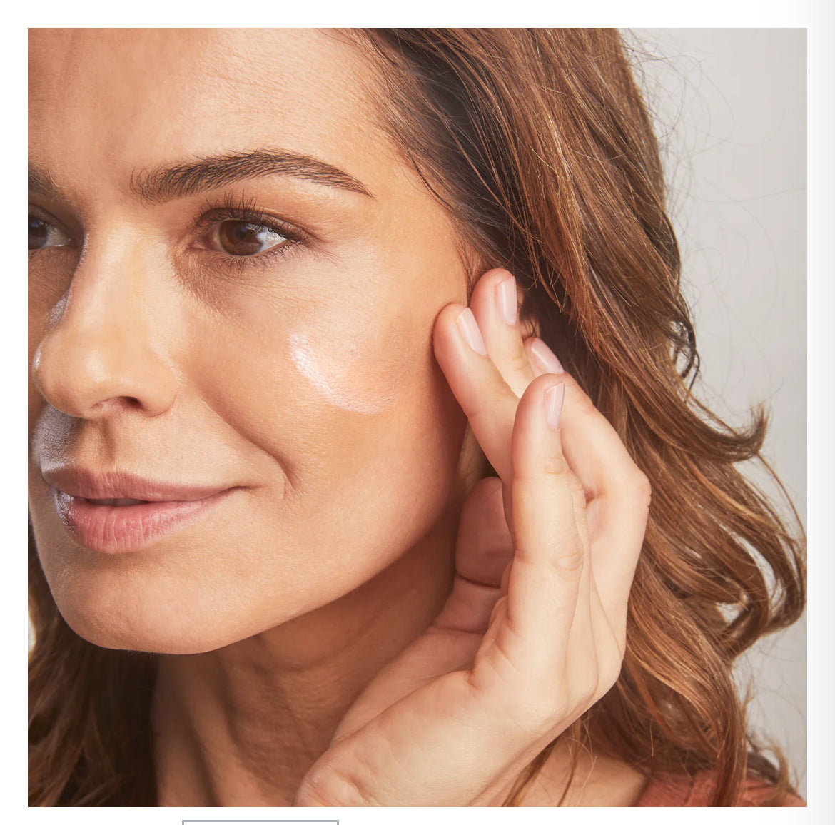 Crème solaire minérale invisible SPF 50