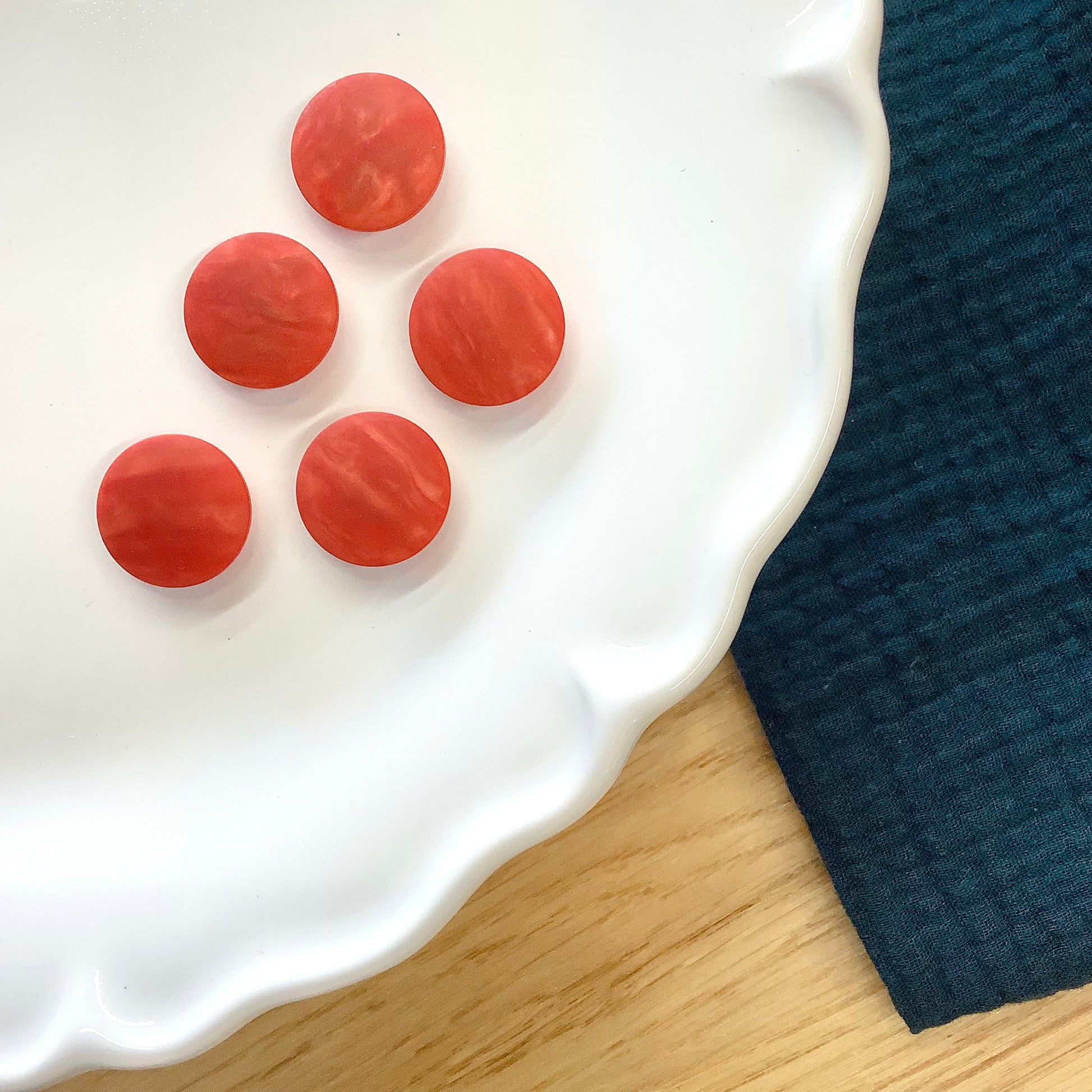 Elan ; Bouton à tige, rouge, 18 mm