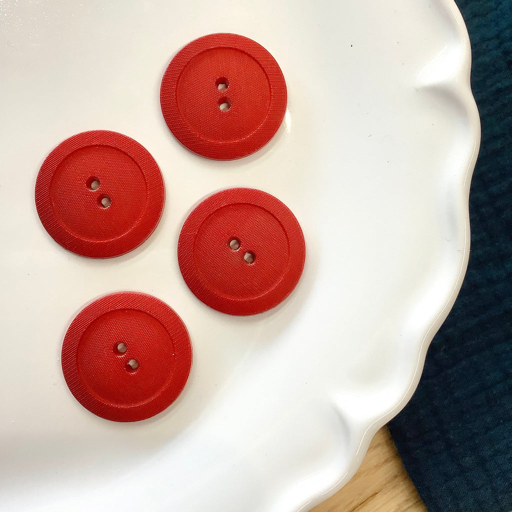 Elan ; Bouton à 2 trous, rouge, 28 mm