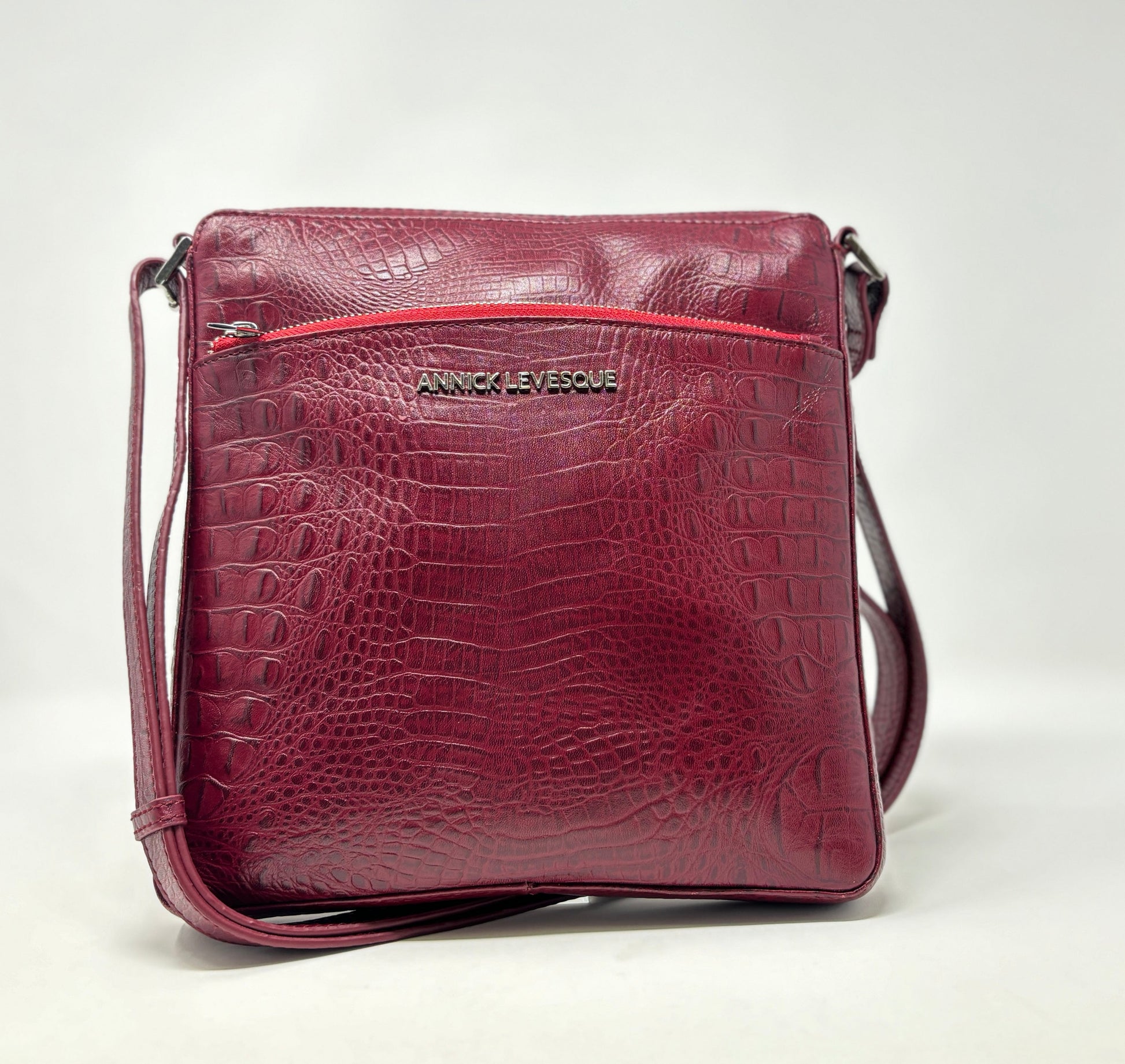 Red Crocodile Leather Shoulder Bag | Gisèle