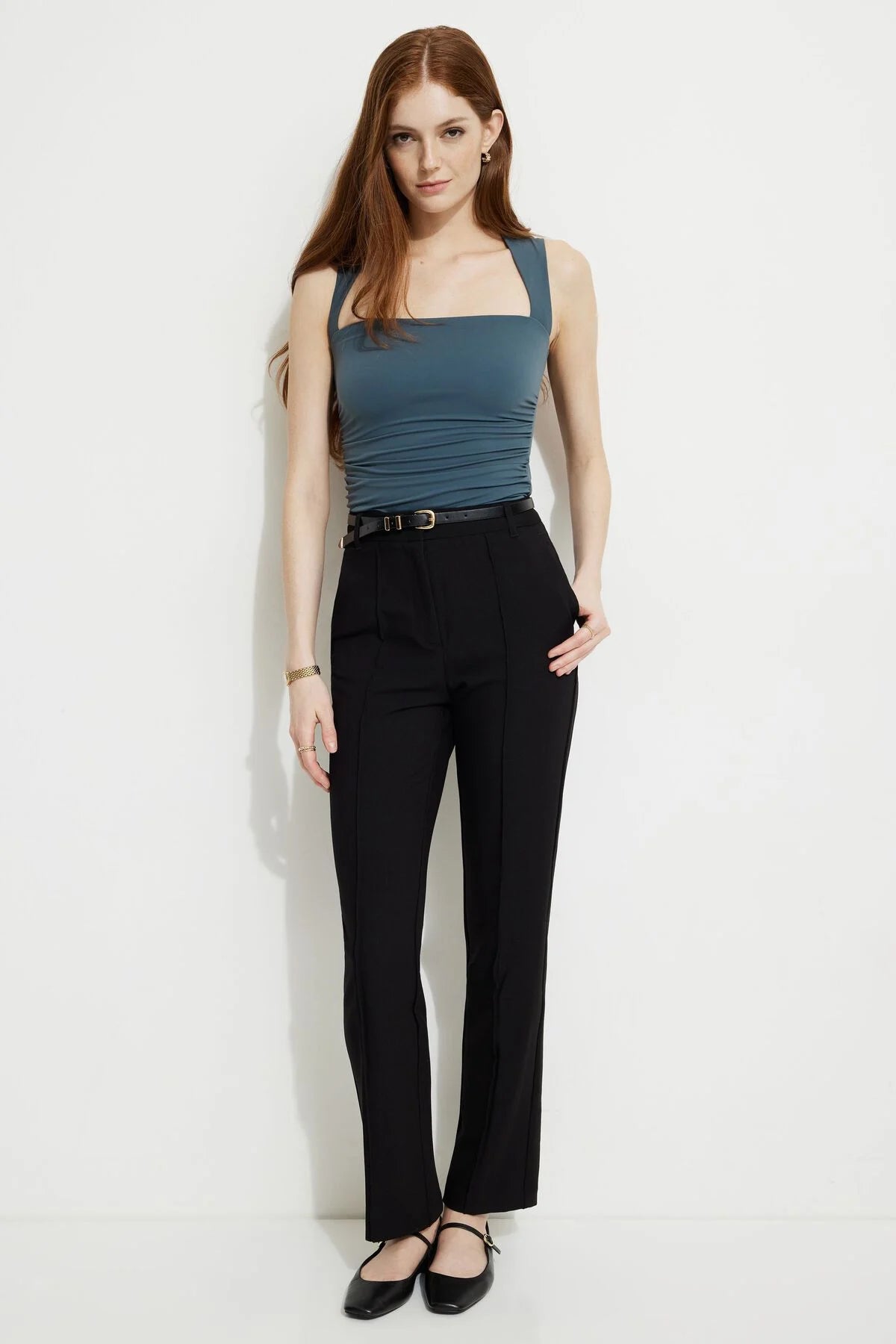 Pantalon slim à ourlet zippé