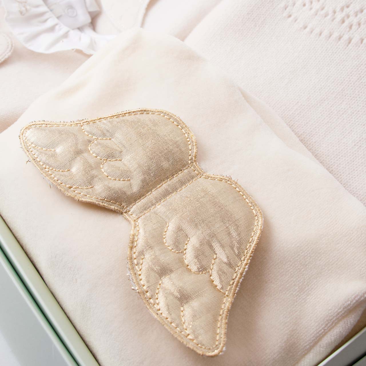 Luxury Angel Wings Cashmere 5 Piece Baby Gift Set