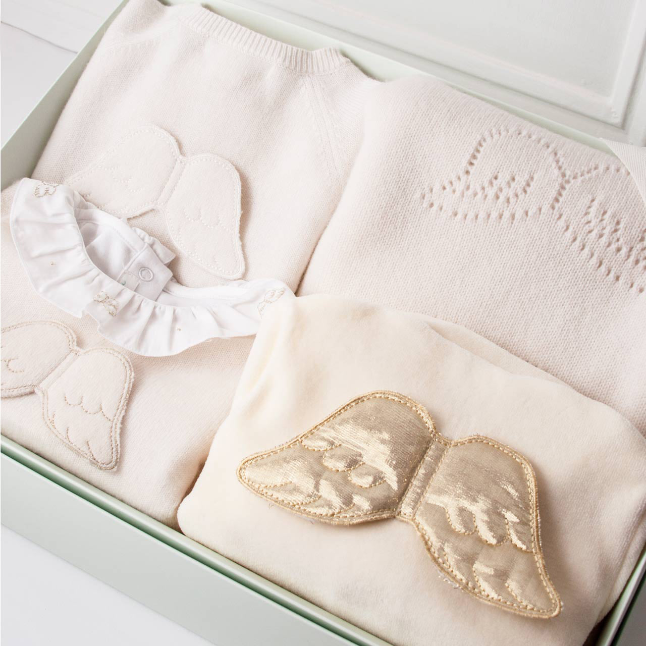 Luxury Angel Wings Cashmere 5 Piece Baby Gift Set