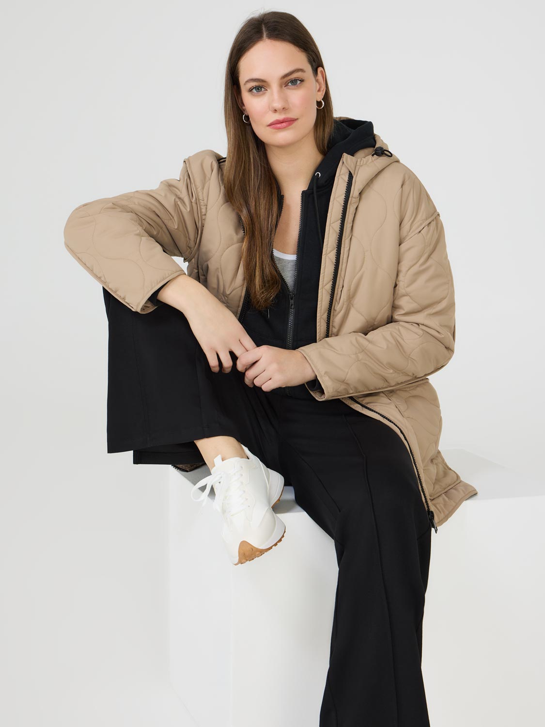 Veste matelassée à capuche