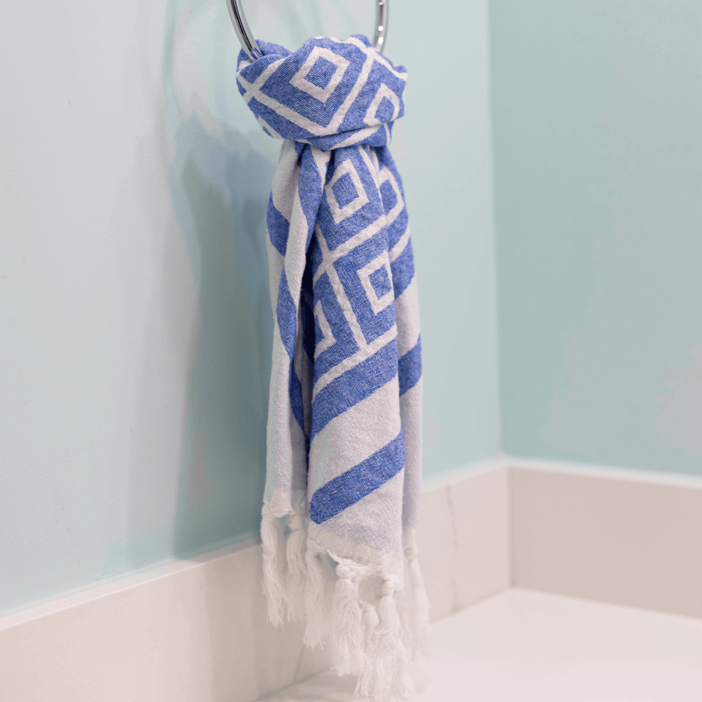 Turkish Towels Canada | Hand Towel | Blue + White