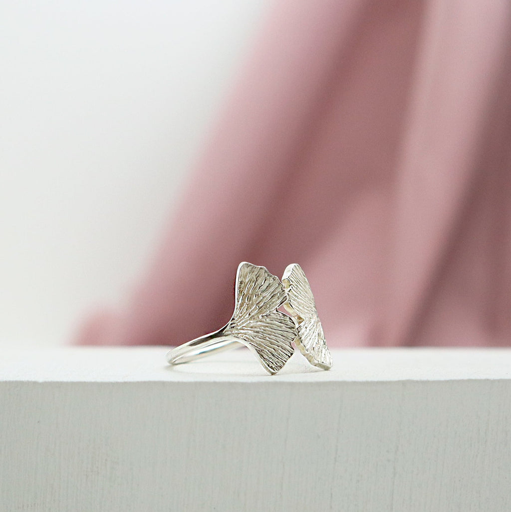 Ginkgo Ring - Small Double Leaf Ring
