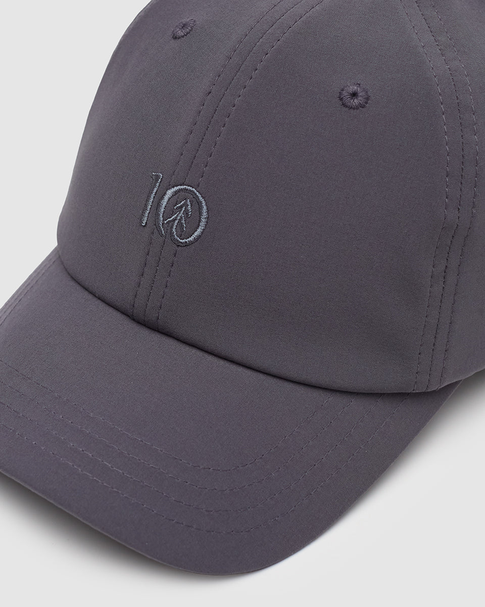 InMotion Peak Hat