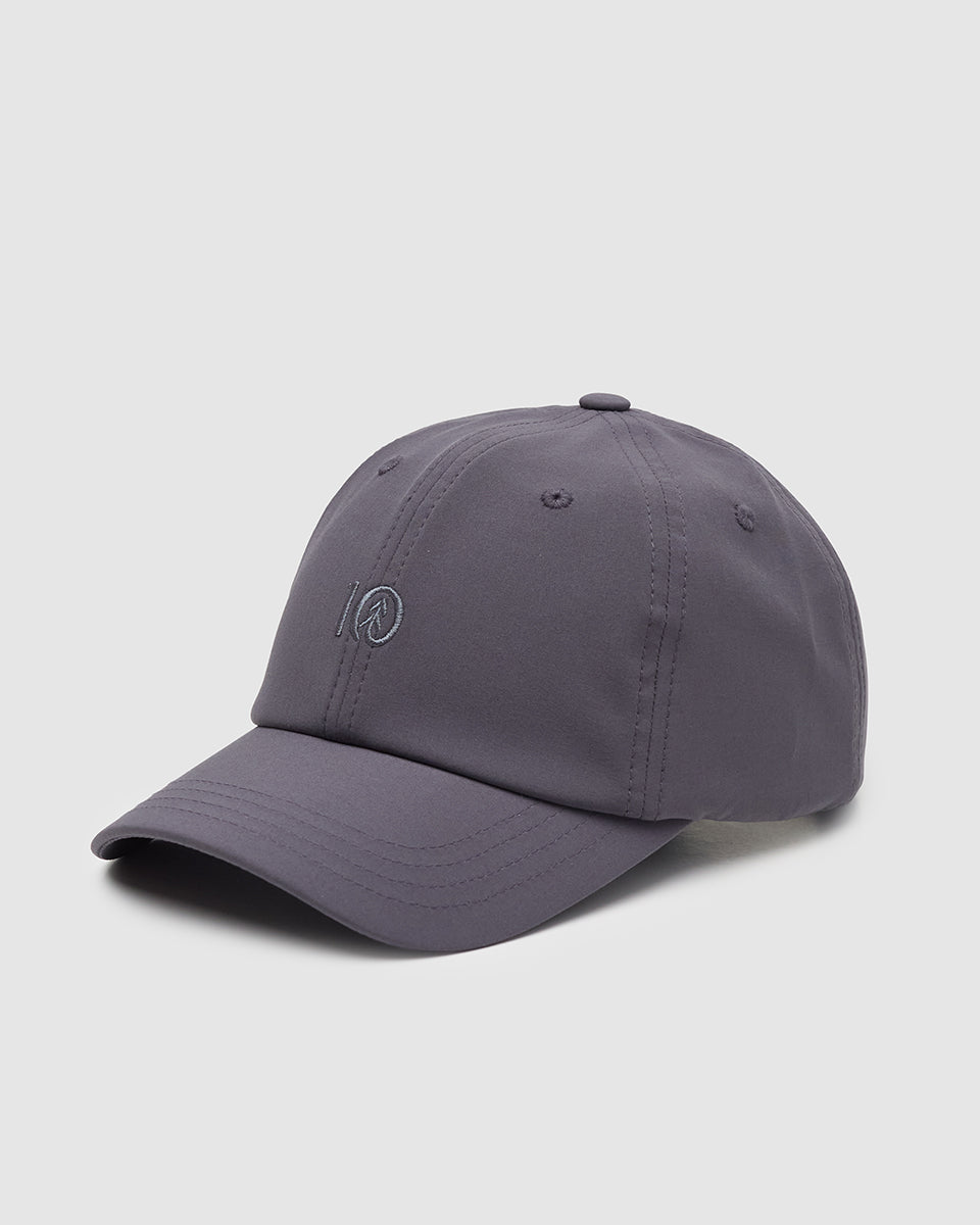 InMotion Peak Hat