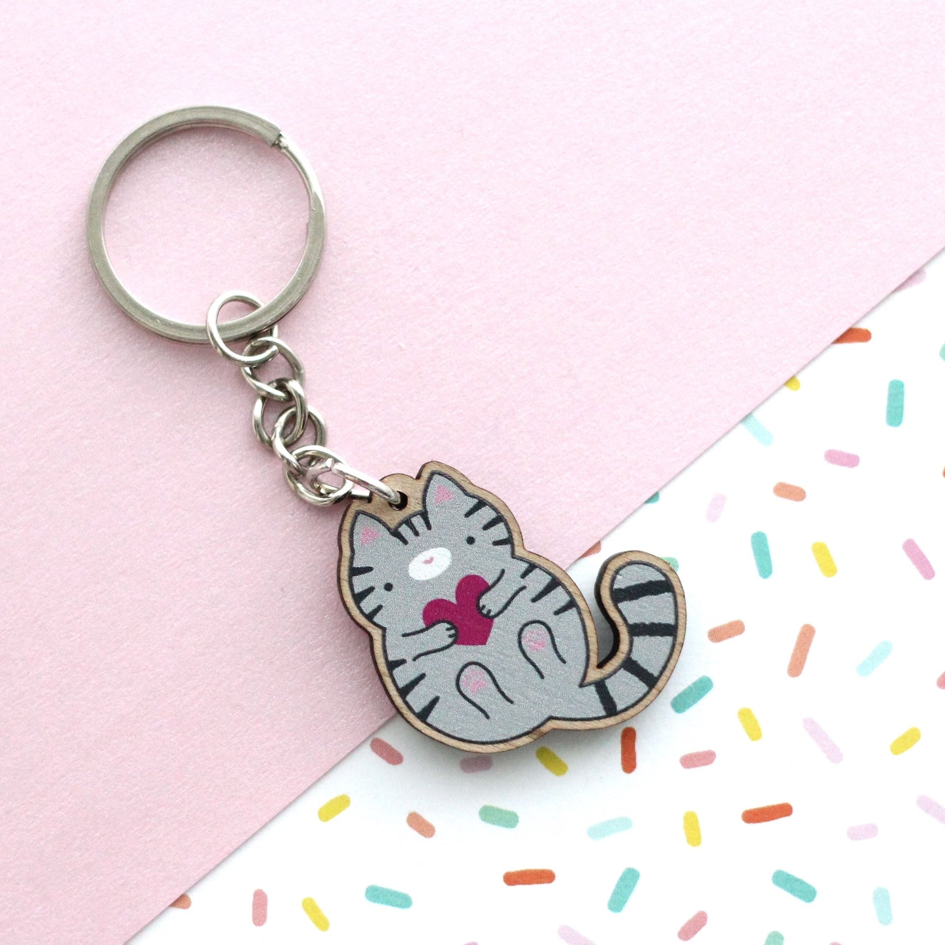 Porte-clés en bois chat tigré gris - Cadeau durable - Porte-clés mignon