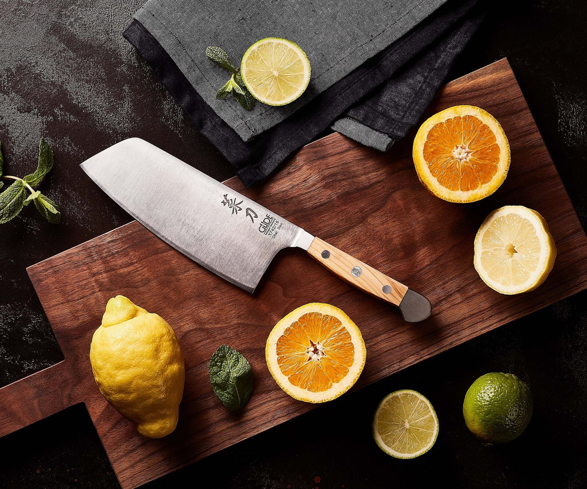 ALPHA OLIVE | Chai Dao 6 1/2" Chef Knife | Forged steel / Olive wood handle