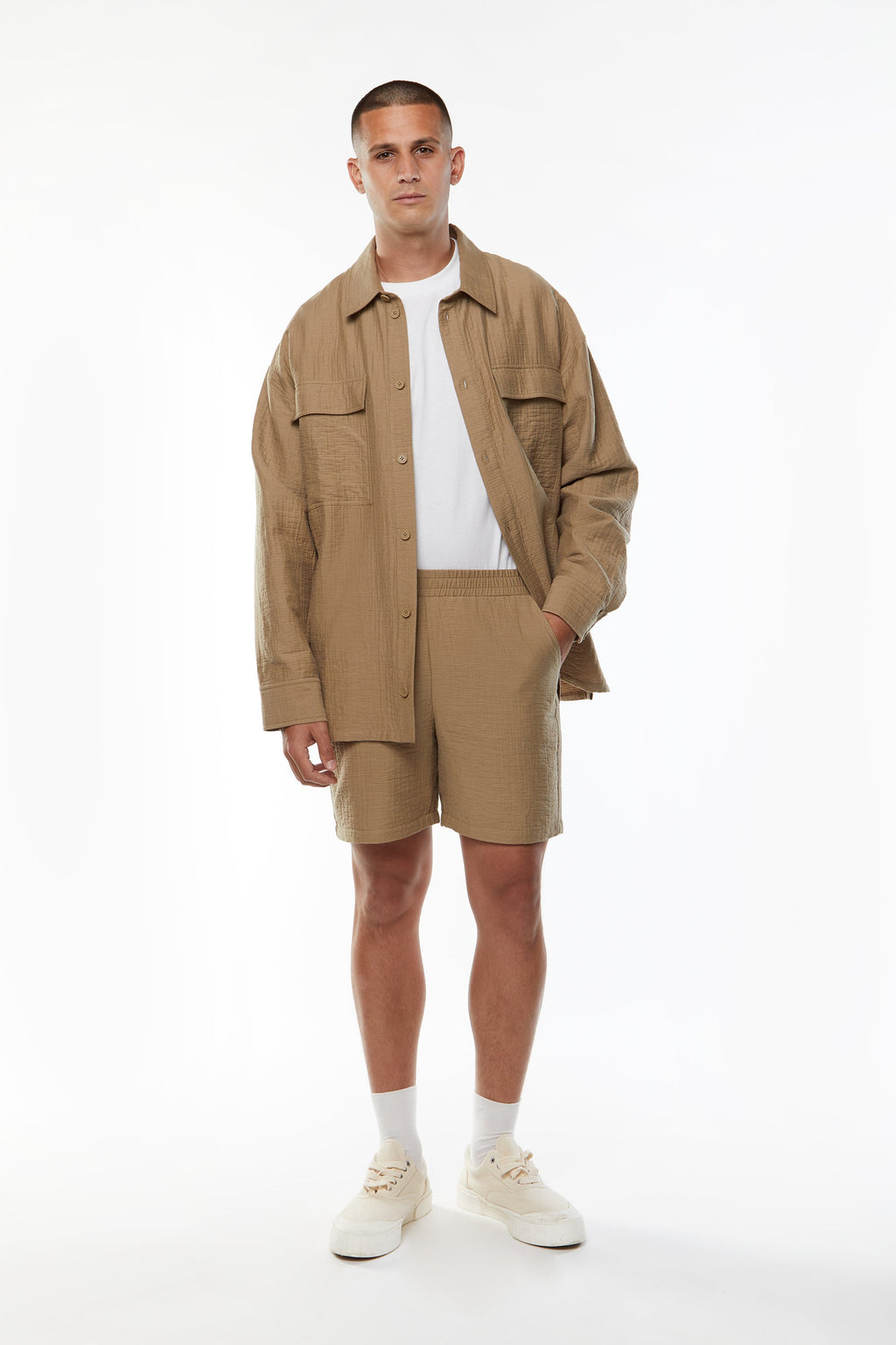 SHORT À CORDON DE SERRAGE