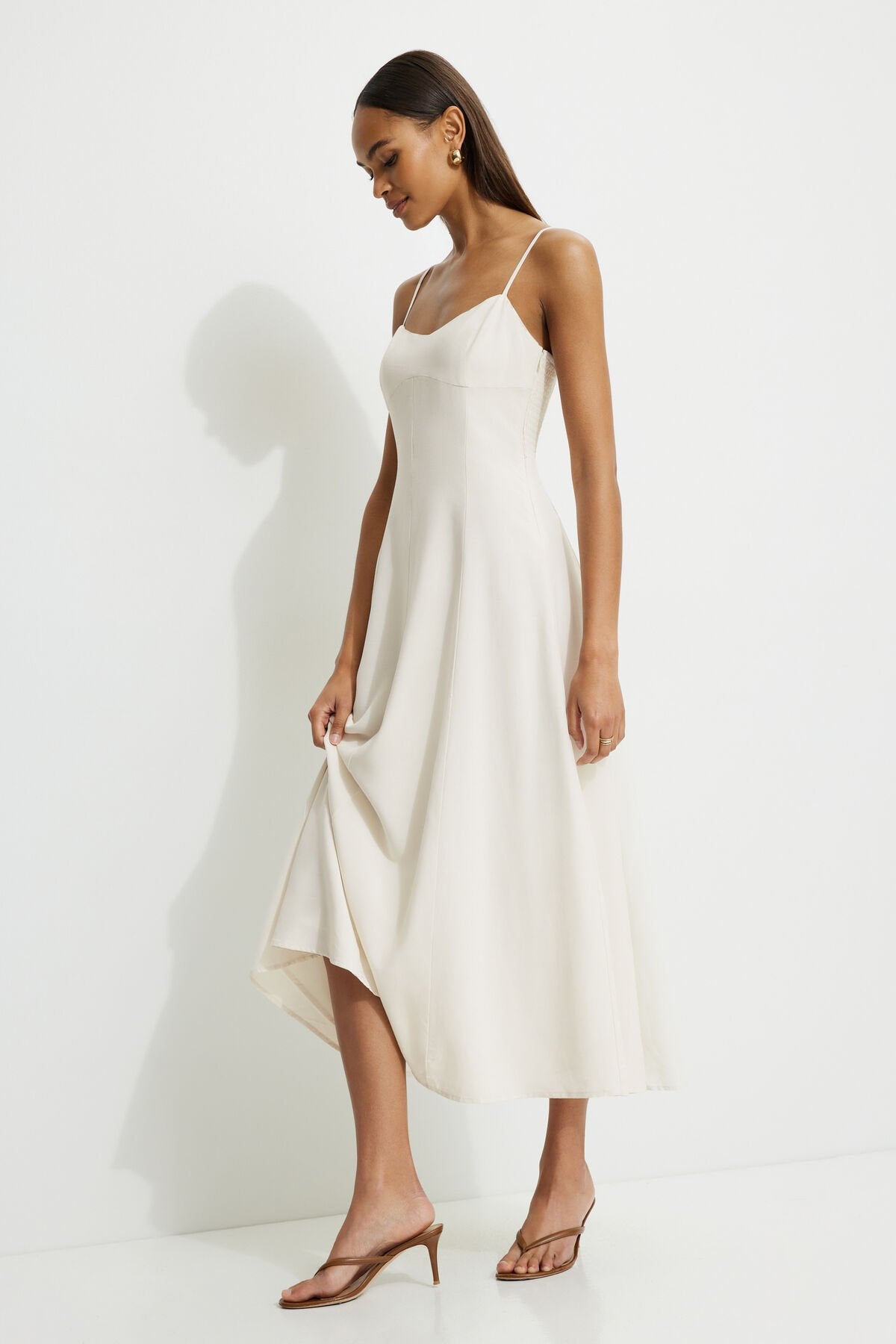 Robe longue à décolleté en cœur Belle