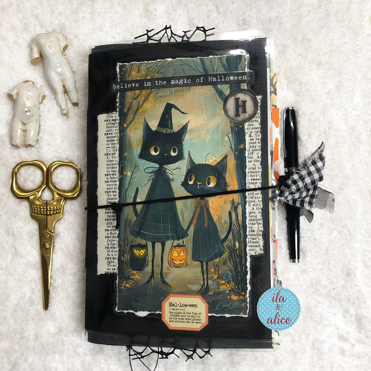 Black Cats Go to Trick or Treat on Halloween Junk Journal #1