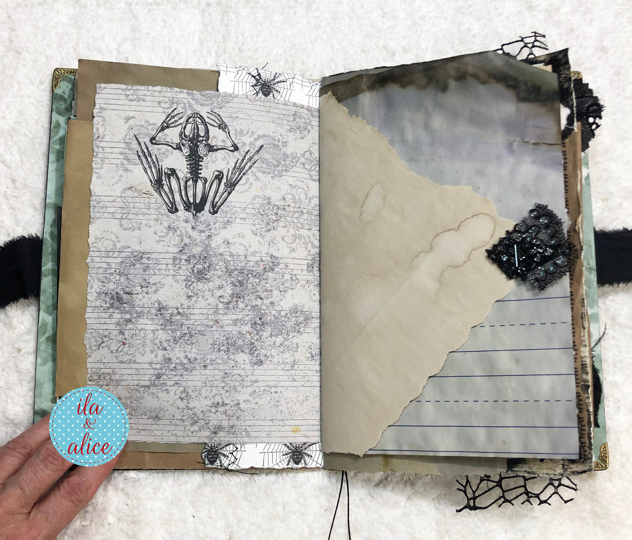 Journal d'Halloween gothique et étrange - Sorcière et chat noir