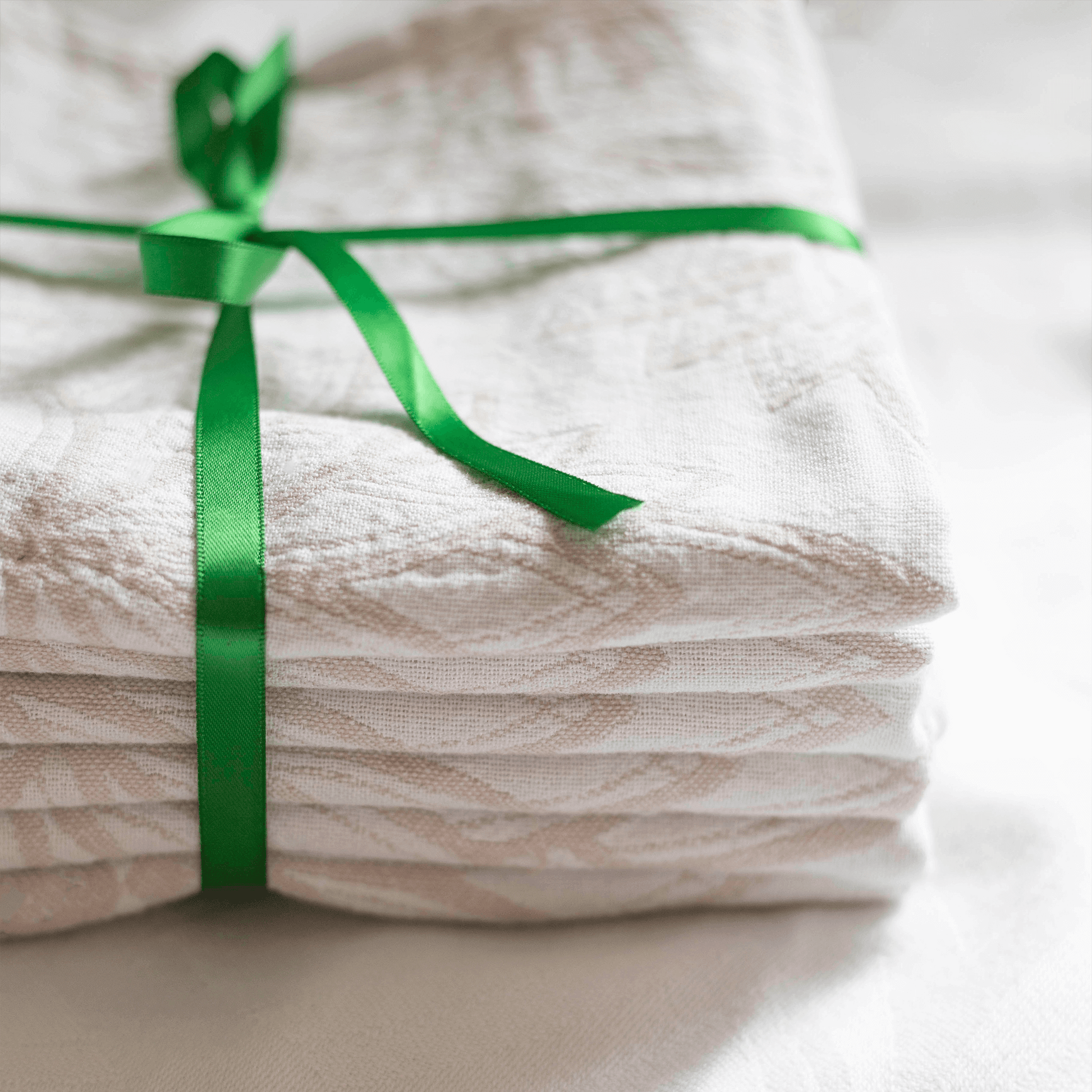 Turkish Towels Canada | Set in Oat + White