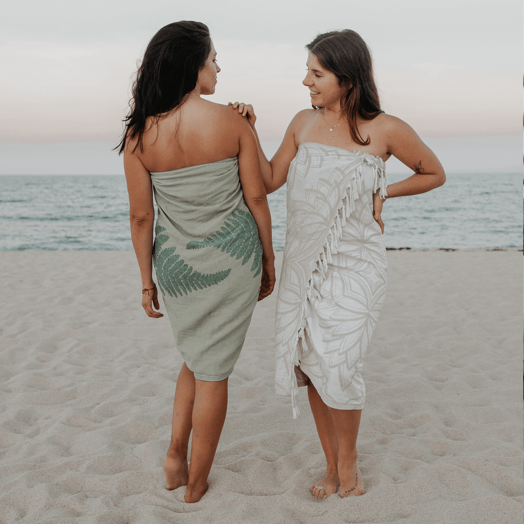 Turkish Towels Canada | Set in Oat + White