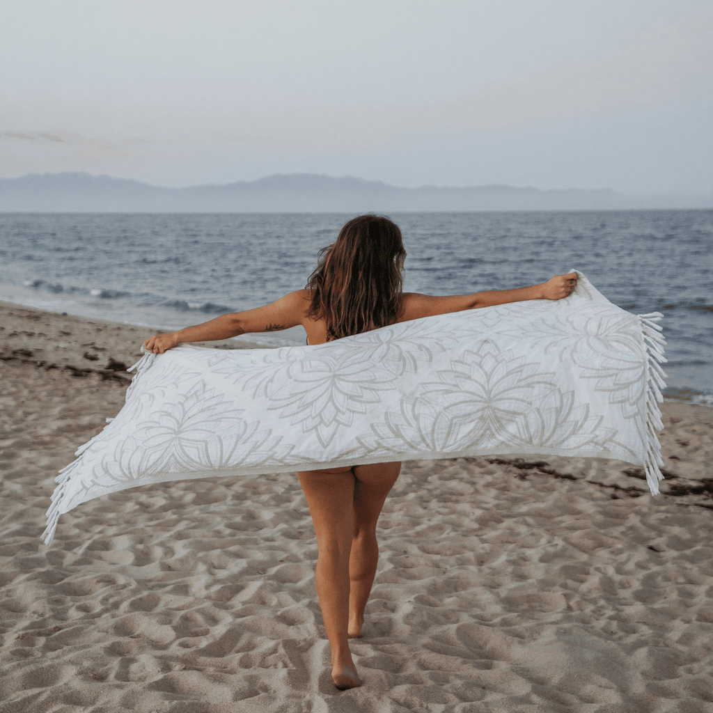 Turkish Towels Canada | Set in Oat + White