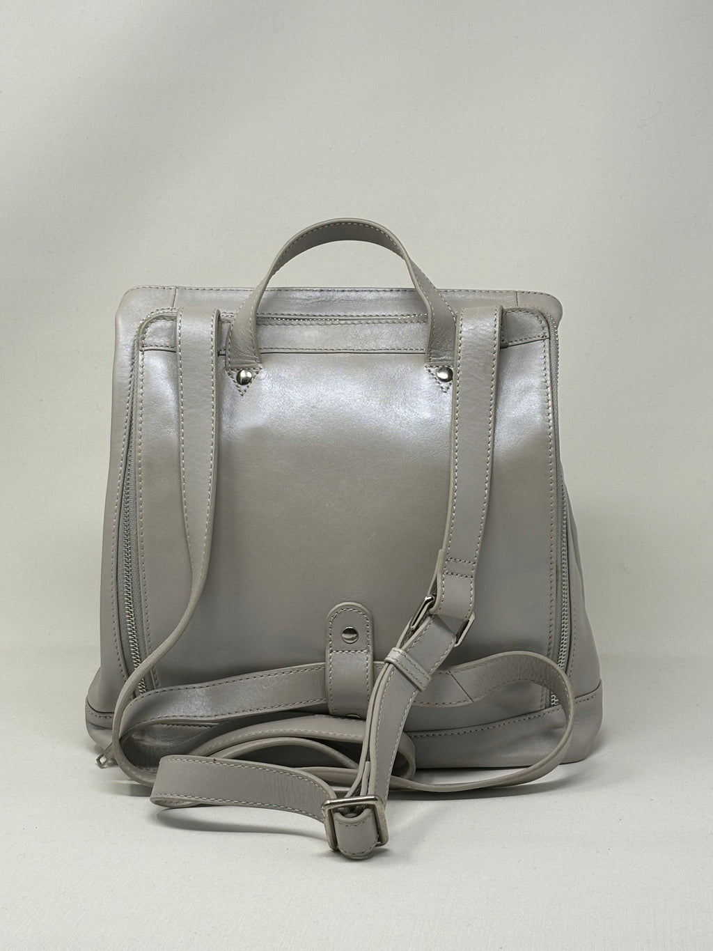 Beaded Leather Backpack - Lore