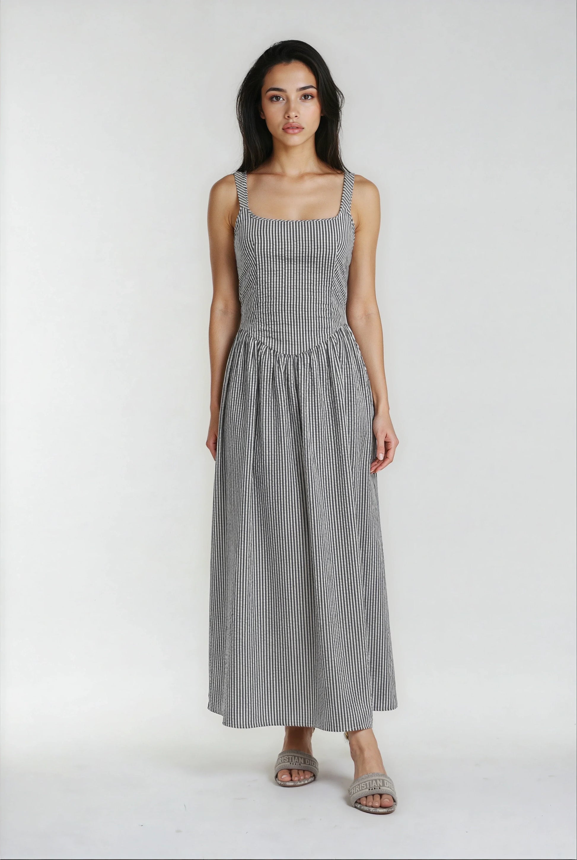 Jules - Lightweight Tie Back Midi Dress In Black Stripe