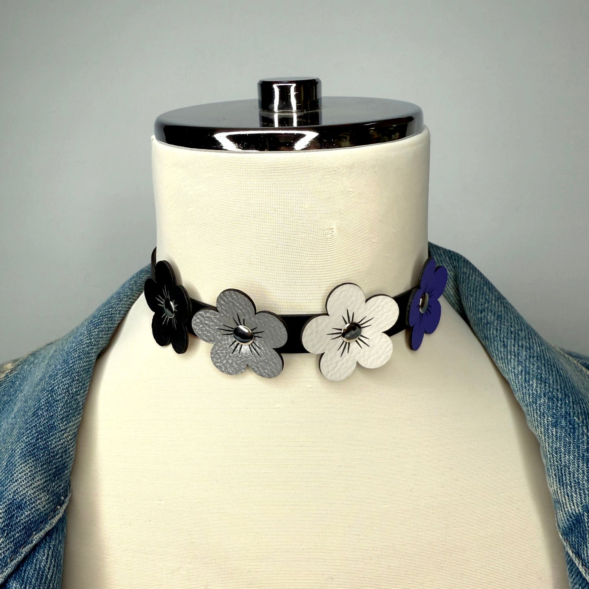Asexual Flower Collar