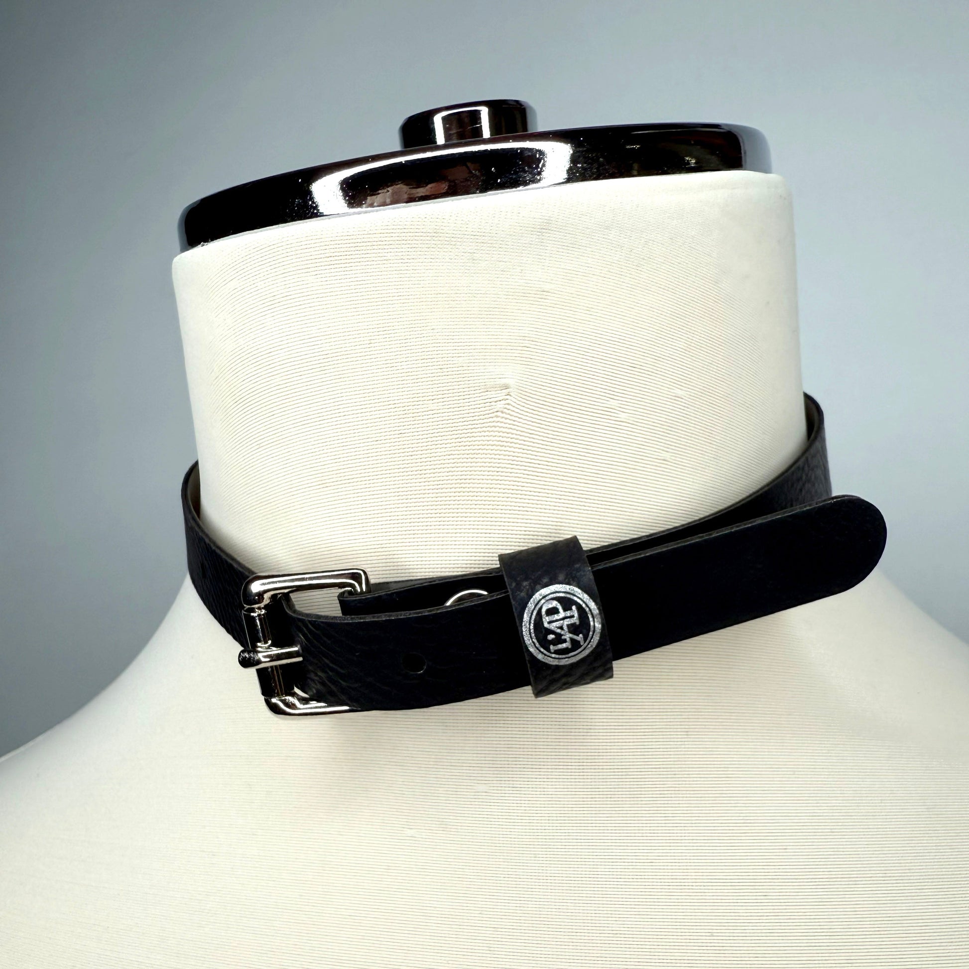 Bisexual Flower Collar