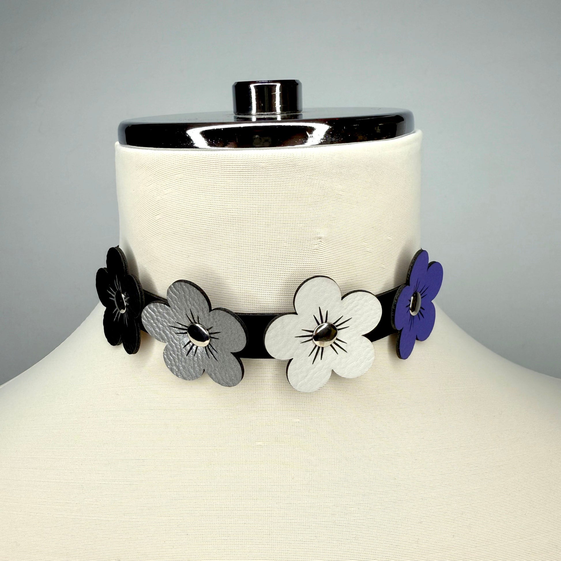 Asexual Flower Collar