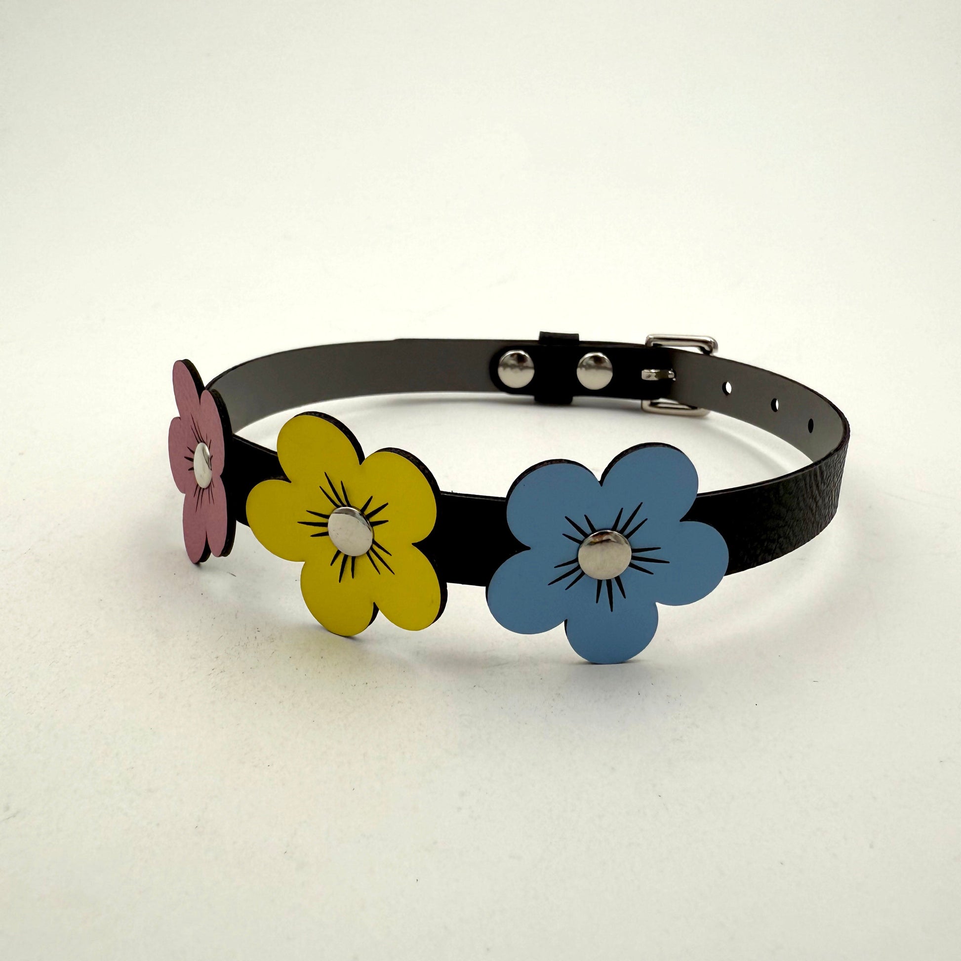 Pansexual Flower Collar